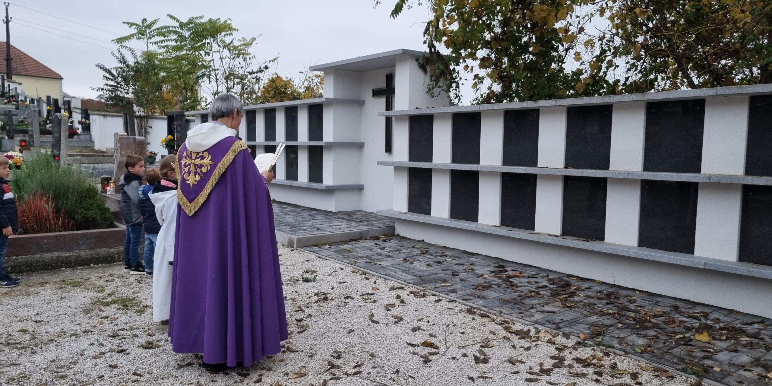 urnenwand_segung2022